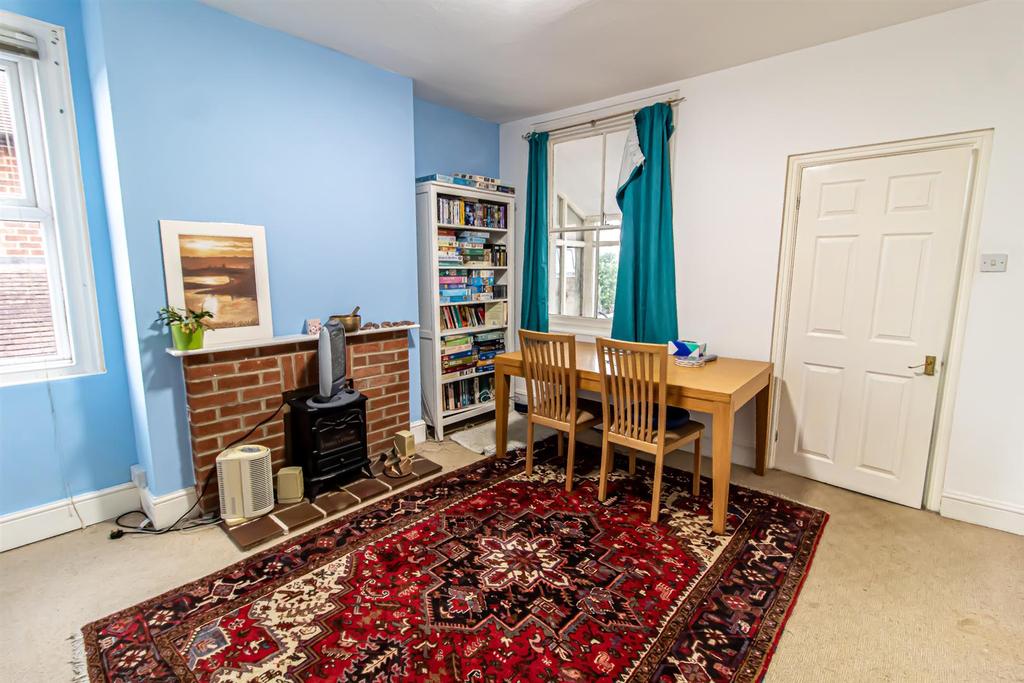 Beech Avenue, Mapperley, Nottingham 1 bed flat for sale £130,000