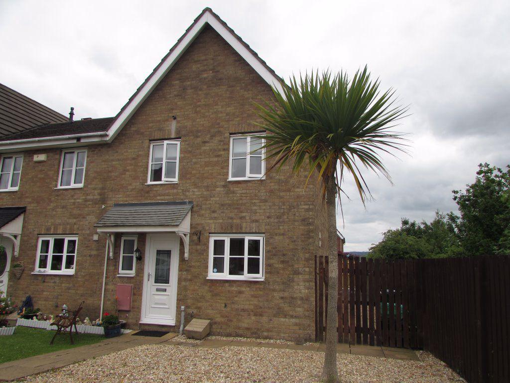 Mill Race, Neath, SA10 7FL 3 bed house £775 pcm (£179 pw)