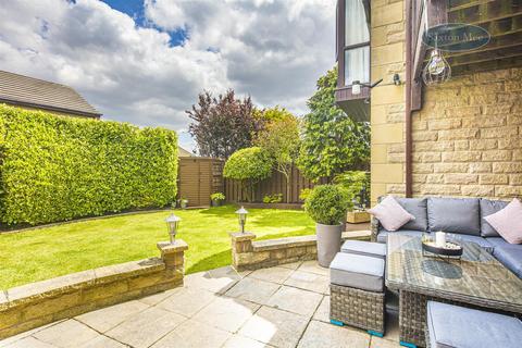 84 Towngate Road, Worrall, Sheffield, S35 0AR
