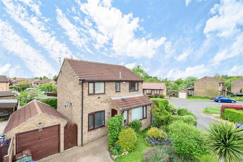 2 Meadow Way, Tadcaster, LS24 8NA