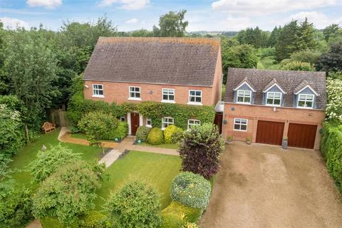 1 Malt House Close, Broom, Alcester, B50 4JB