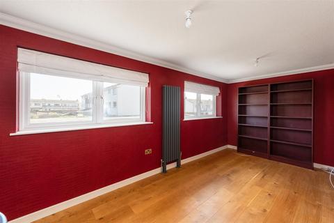 6 Benbow Close, Shoreham-by-sea, BN43 5RY