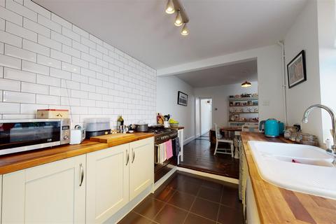 61 Albert Street, Whitstable, CT5 1HT