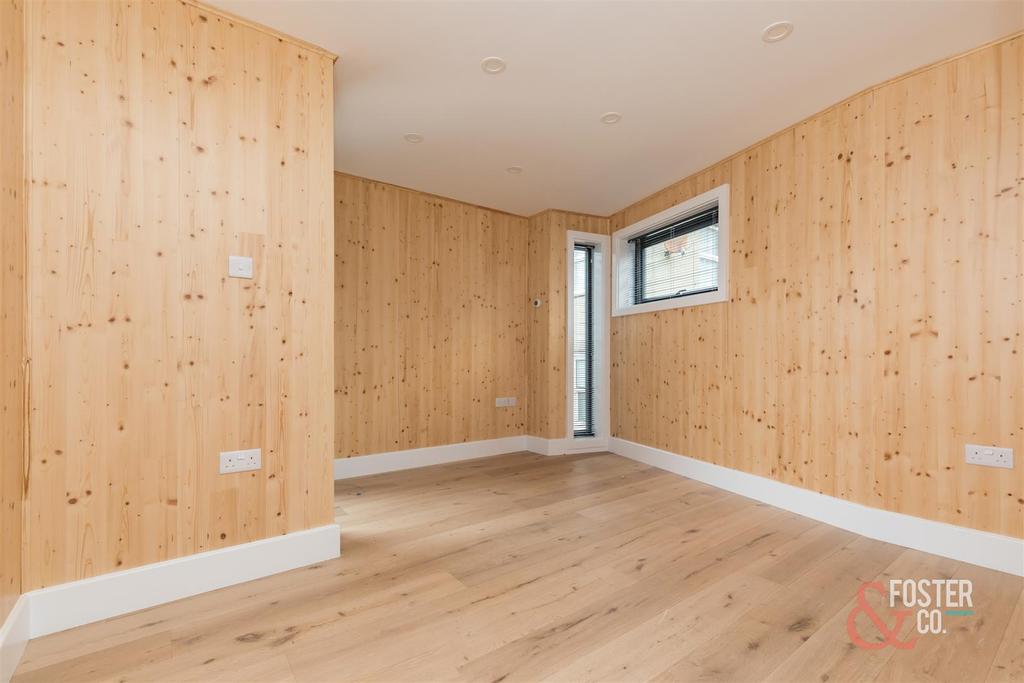 Hogarth Road 13-19.JPG