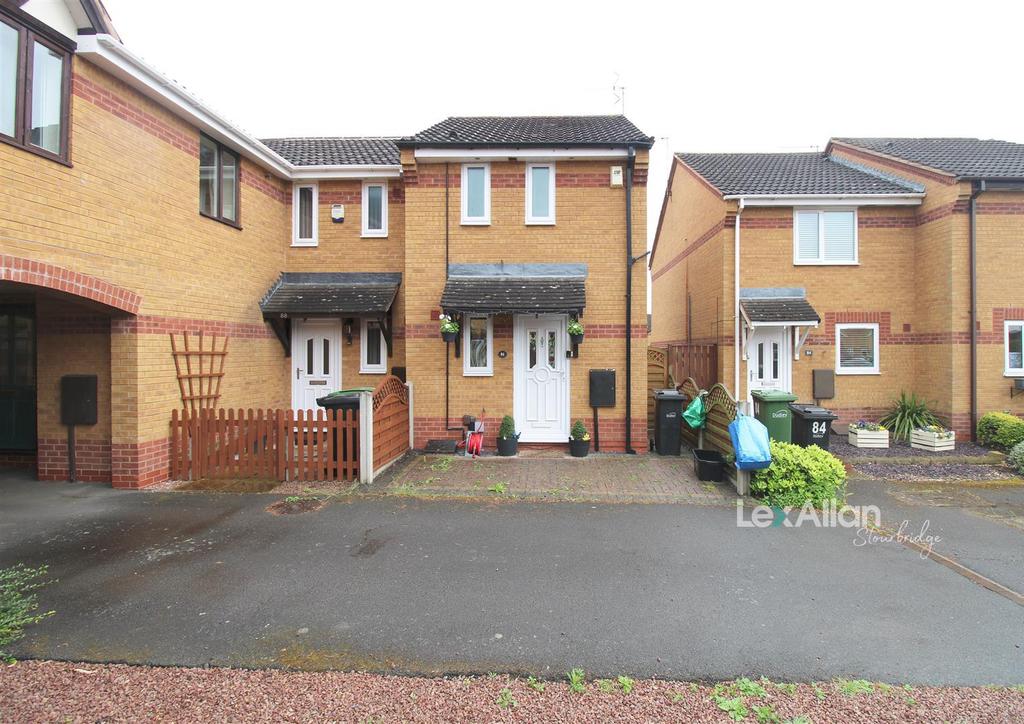 Richardson Drive, Stourbridge 1 bed end of terrace house £170,000