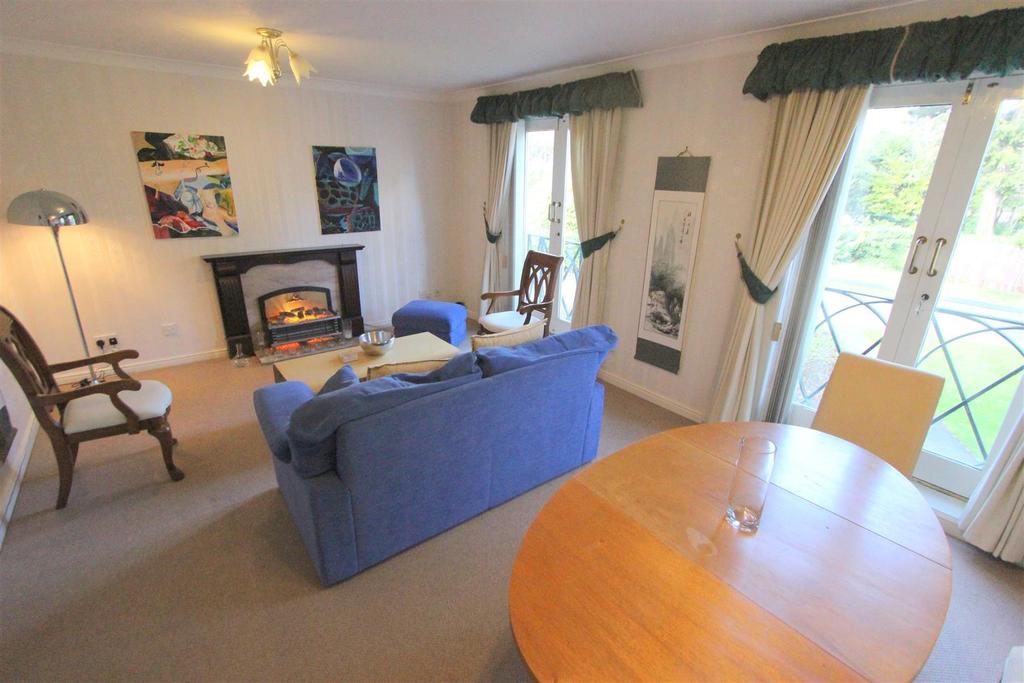 Hawkesbury Mews, Darlington 2 bed apartment £90,000