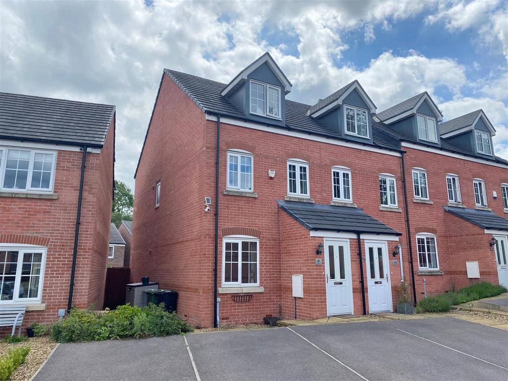 Storey Road, Disley, Stockport 3 bed townhouse for sale £299,950