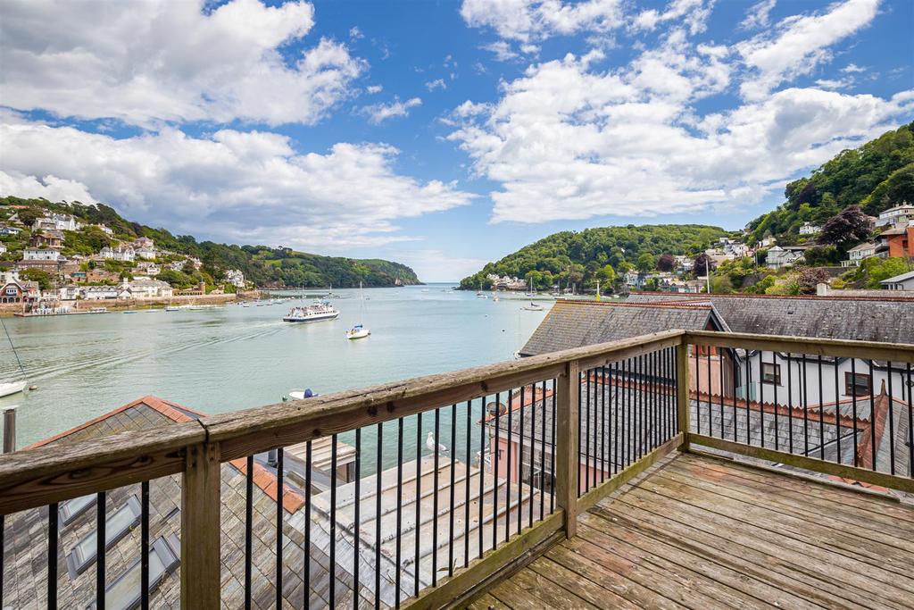 A06 - Riversea Views Dartmouth - 220531.jpg
