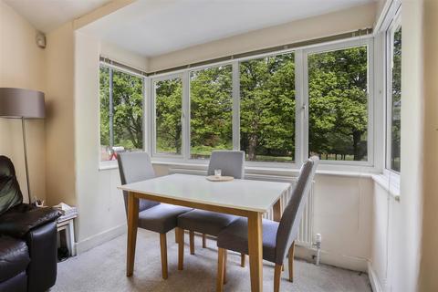 65a Pound Street, Carshalton, SM5 3PG
