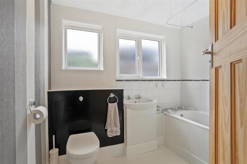 65a Pound Street, Carshalton, SM5 3PG