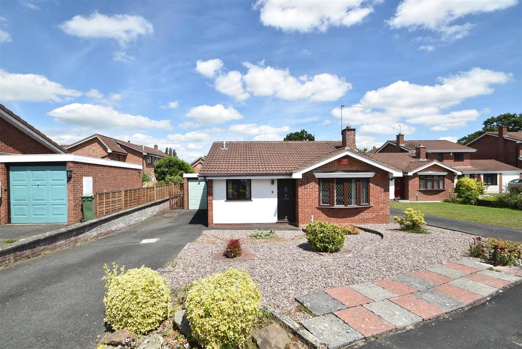3 Rothley Close, Shrewsbury, SY3 6AN 2 bed detached bungalow £285,000