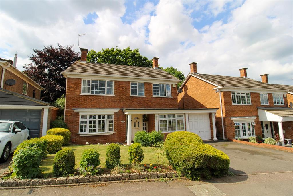 Conyngham Road, Northampton 4 bed detached house for sale £435,000