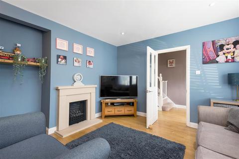 59 Nursery Road, Meopham, Gravesend, DA13 0NE