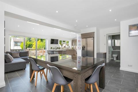 59 Nursery Road, Meopham, Gravesend, DA13 0NE