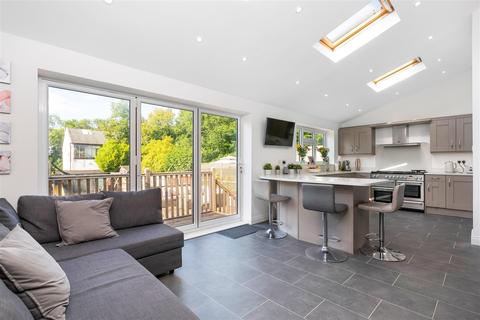 59 Nursery Road, Meopham, Gravesend, DA13 0NE