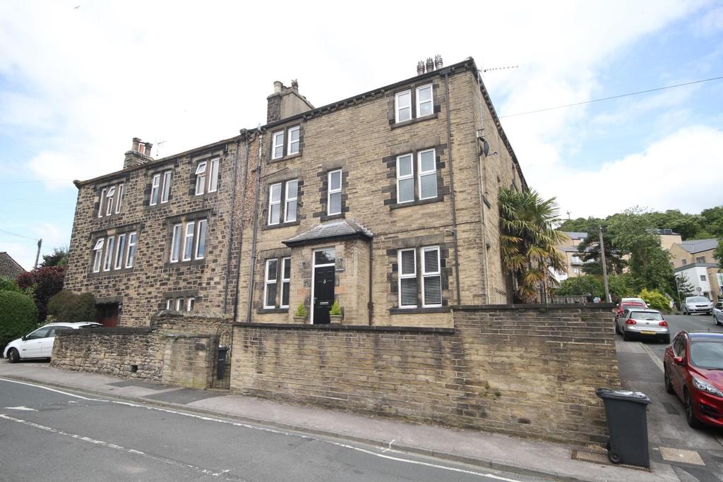 Ivy House, Crownest Road, Bingley 4 bed end of terrace house £289,950