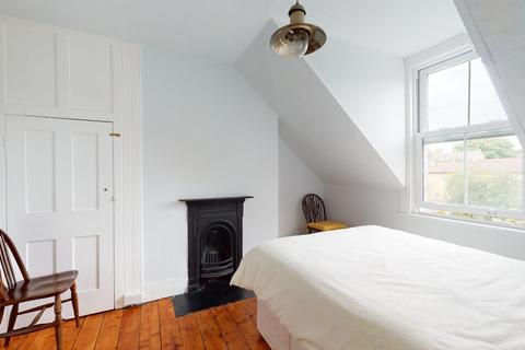 19 Abbots Hill, Ramsgate, CT11 8HN