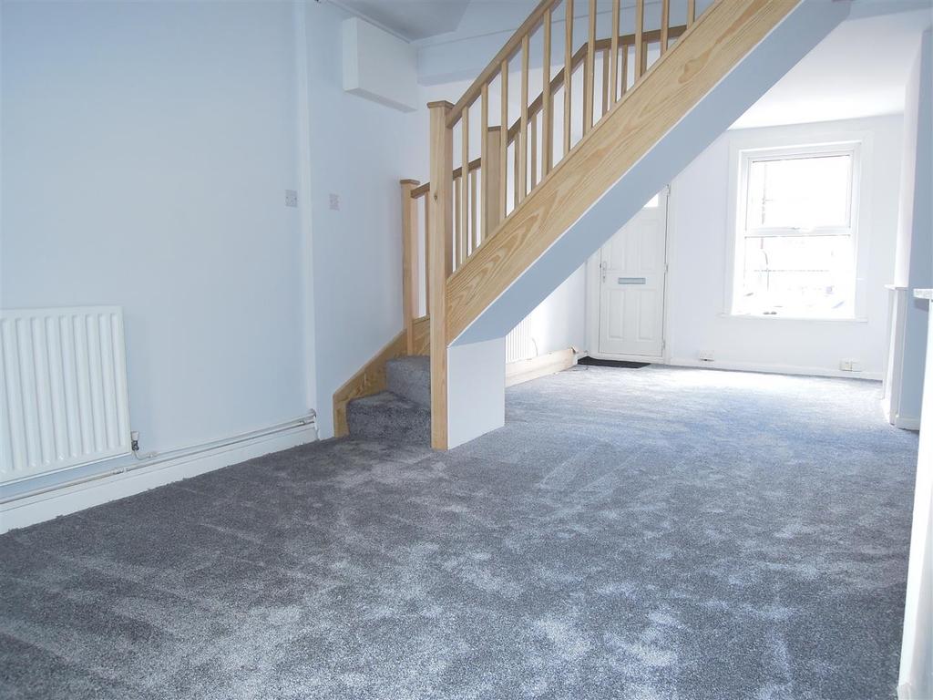 Canterbury Road, Colchester 3 bed terraced house £250,000