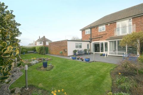 3 bedroom semi-detached house for sale - The Broadway, Tynemouth, Tyne And Wear, NE30