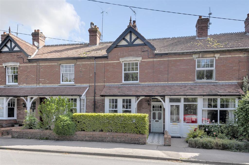 Commercial Road, Devizes 3 bed terraced house £360,000