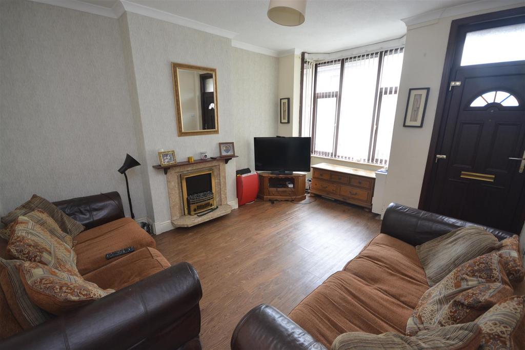 Park Road, Bedworth 3 bed terraced house £180,000