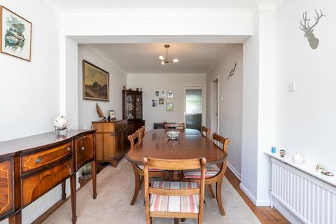 4 Baldocks Road, Theydon Bois, Epping, CM16 7EB
