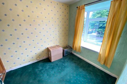 1 Beeston Close, Brierley Hill, DY5 3JQ