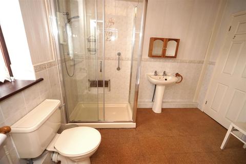 11 Ainse Road, Blackrod, Bolton, BL6 5HB