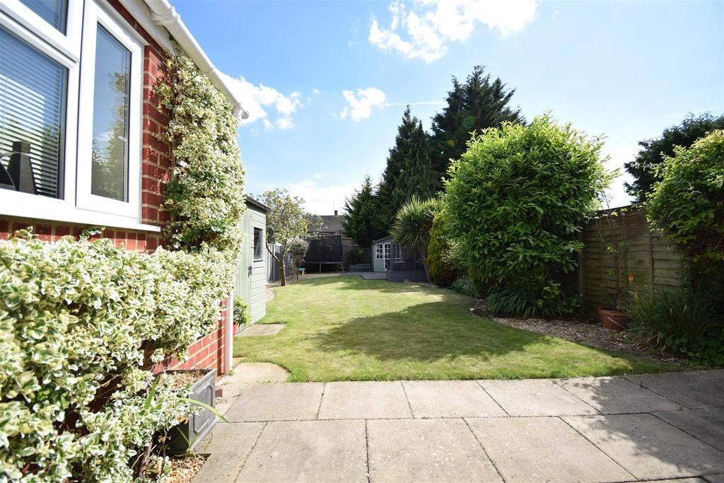 Windermere Road, Longlevens 3 bed semidetached house £380,000