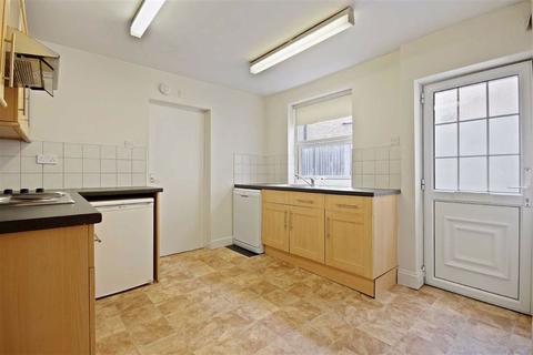 84a Avenue Road, Beckenham, BR3 4SA
