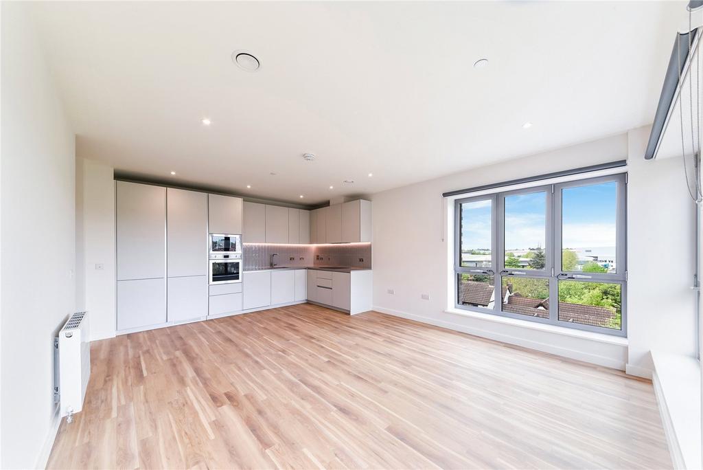 Lyons Dock House, 470 Oldfield Lane North, Greenford, UB6 3 bed