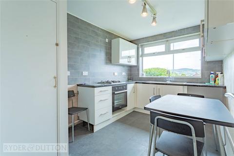 6 Ebor Close, Shaw, Oldham, OL2 7YR