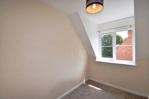 2 bedroom flat to rent, School Lane, Beverley, HU17