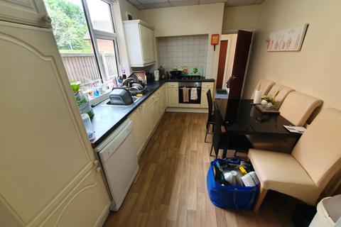 3 Boughey Road, Stoke-on-trent, ST4 2BZ