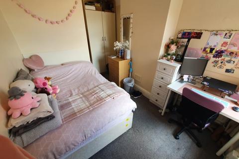 3 Boughey Road, Stoke-on-trent, ST4 2BZ