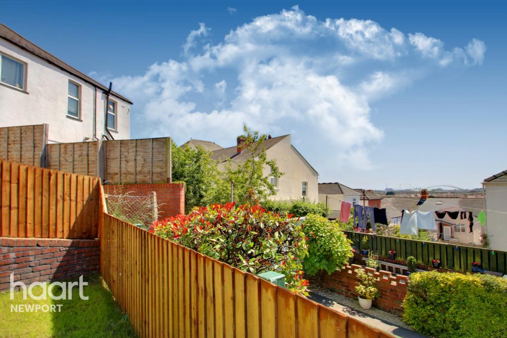 Batchelor Road, Newport 3 bed terraced house £270,000