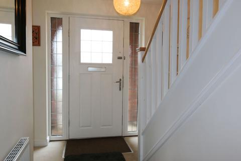 14 Fisher Road, Alcester, B49 6FF