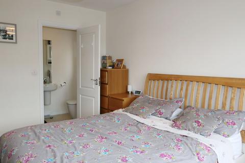 14 Fisher Road, Alcester, B49 6FF