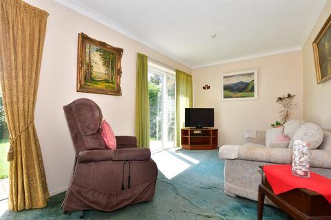 7 Ashurst Gardens, Cliftonville, Margate, CT9 3HW