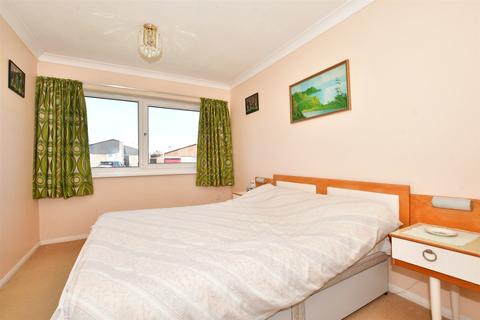 7 Ashurst Gardens, Cliftonville, Margate, CT9 3HW