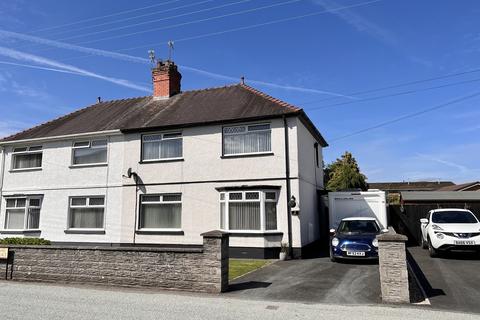 2 Dingat Terrace, Llandovery, SA20 0BB