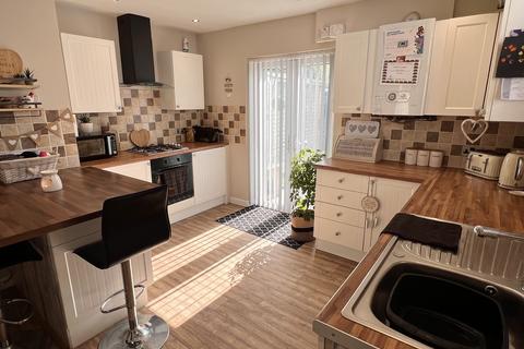 2 Dingat Terrace, Llandovery, SA20 0BB