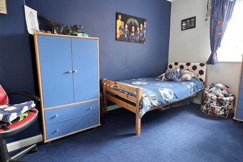 2 Dingat Terrace, Llandovery, SA20 0BB