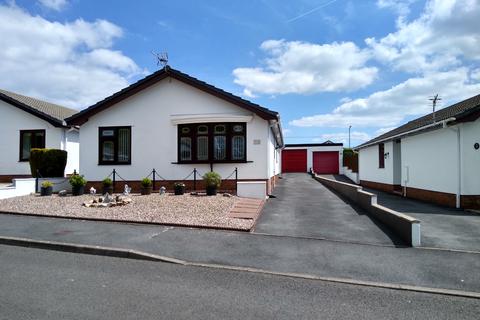 10 Brynglas, Penygroes, Llanelli, SA14 7PY