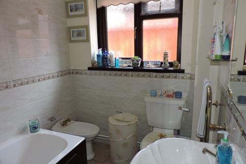 10 Brynglas, Penygroes, Llanelli, SA14 7PY