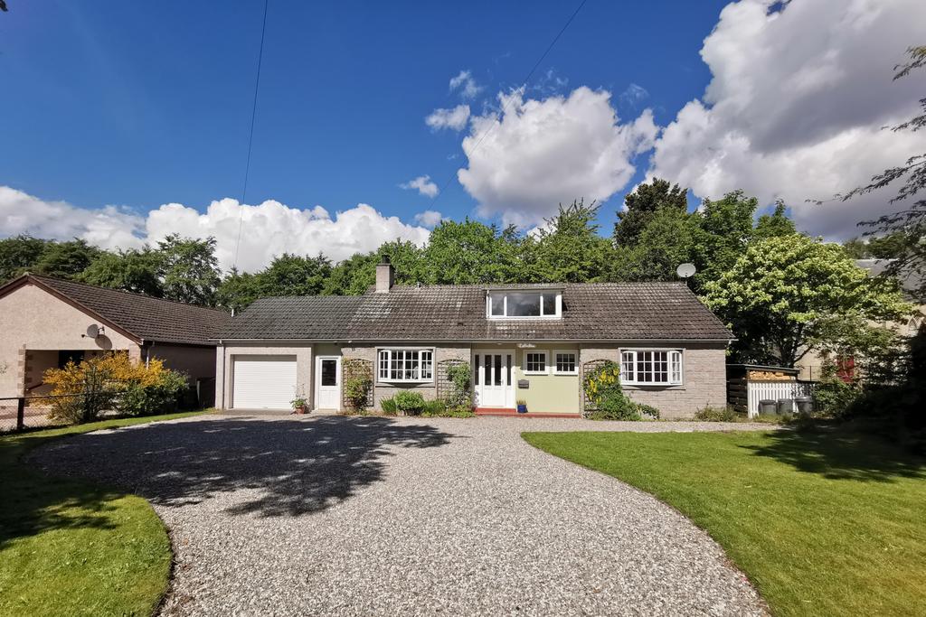 Grant Road, GrantownonSpey PH26 4 bed detached house for sale £345,000