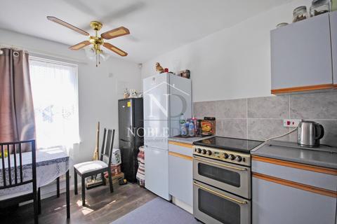 60 Kilross Road, Feltham, TW14 8SA