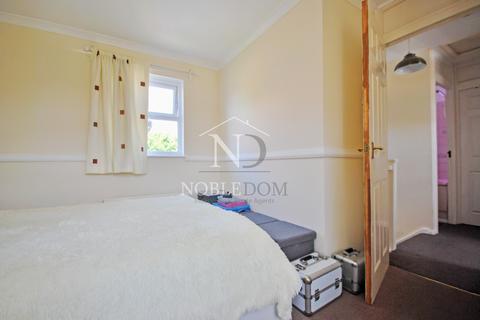 60 Kilross Road, Feltham, TW14 8SA