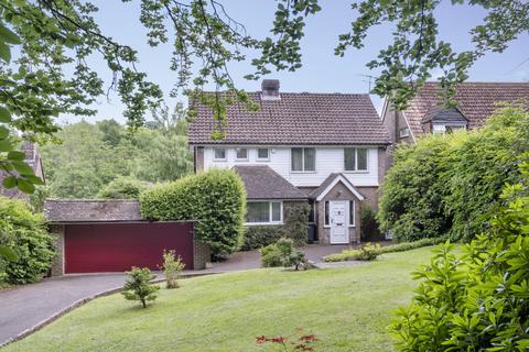 High Beeches Priory Road, Forest Row, RH18 5HP