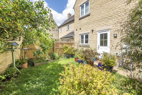 3 Boundary Way, Carterton, OX18 1LT